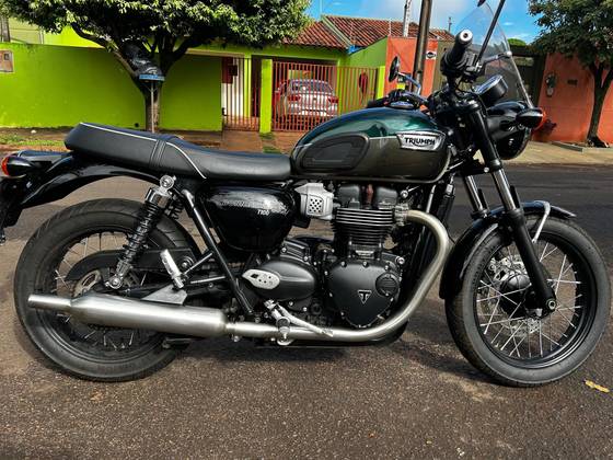 TRIUMPH BONNEVILLE T100 900 